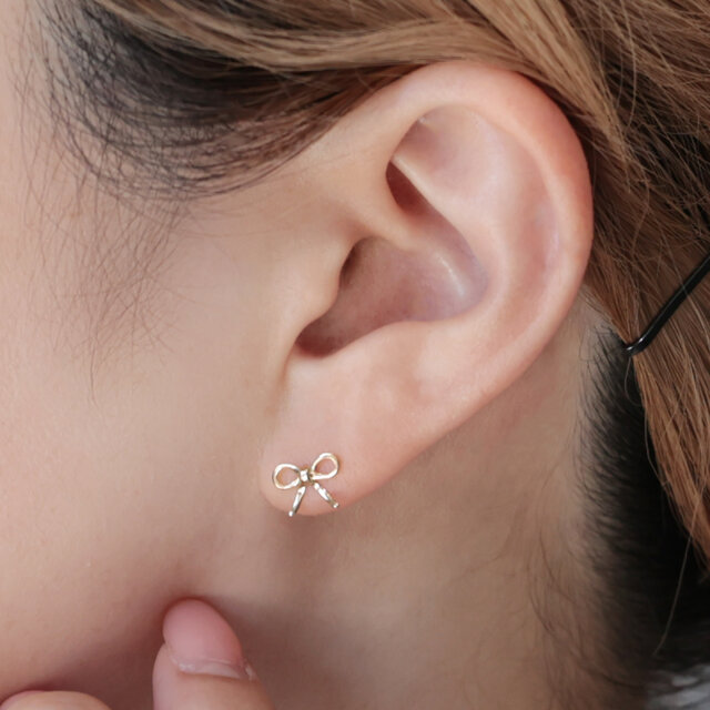 K18/大人可愛いリボンピアス｜片耳販売 スタッドピアス 甘くなりすぎ