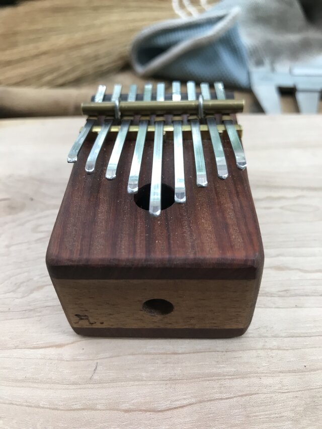 ミニカリンバ | iichi 日々の暮らしを心地よくするハンドメイドや