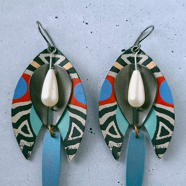 ハンドメイドピアス1784 paper art african pattern faux pearl dangle ヴィンテージピアス