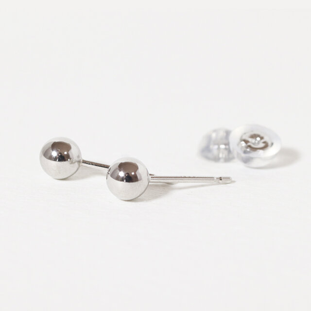 プラチナ 4㎜ 丸玉ピアス スタッド 可愛い セカンドピアス 4mm 4ミリ 