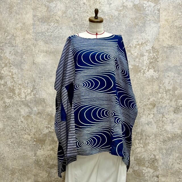 浴衣をリメイク 流水紋様ブラウス kato0013 / 古布 着物 着物リメイク