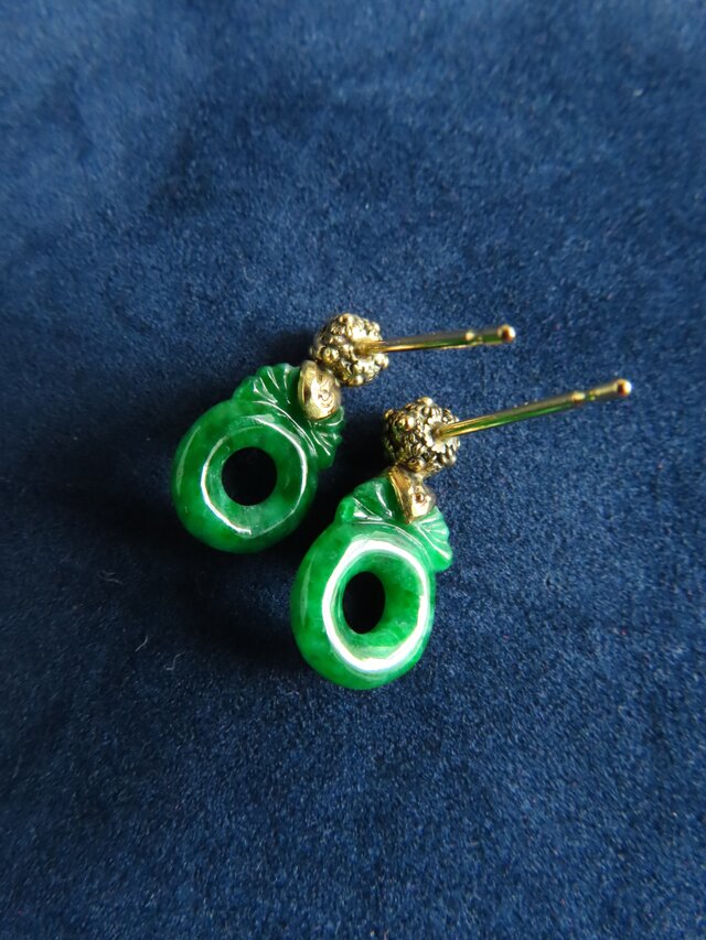 K18 Carving jadeite gold parts pierce | iichi 日々の暮らしを