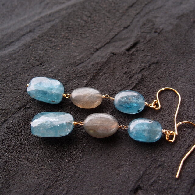 K14gf】Kyanite × Labradorite Earrings ／カイヤナイト