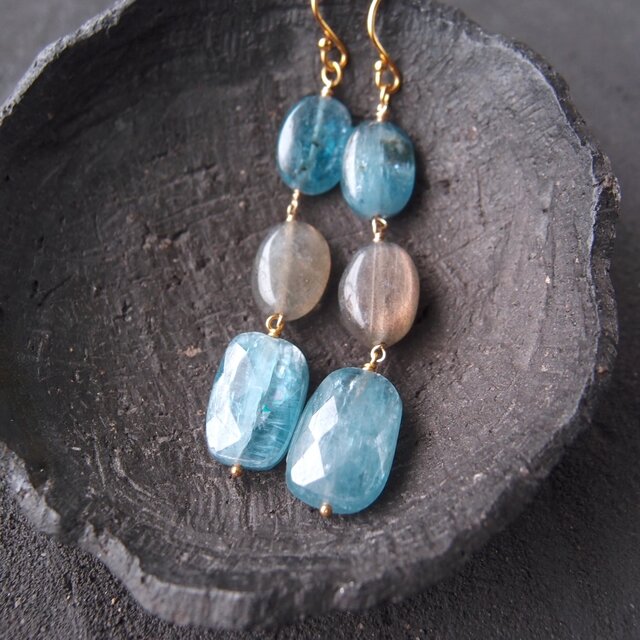 K14gf】Kyanite × Labradorite Earrings ／カイヤナイト