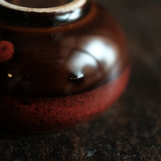 錦鯉が可愛い◇中国産 陽刻茶杯 猪口 茶器 丁寧な暮らしに。工芸品 器