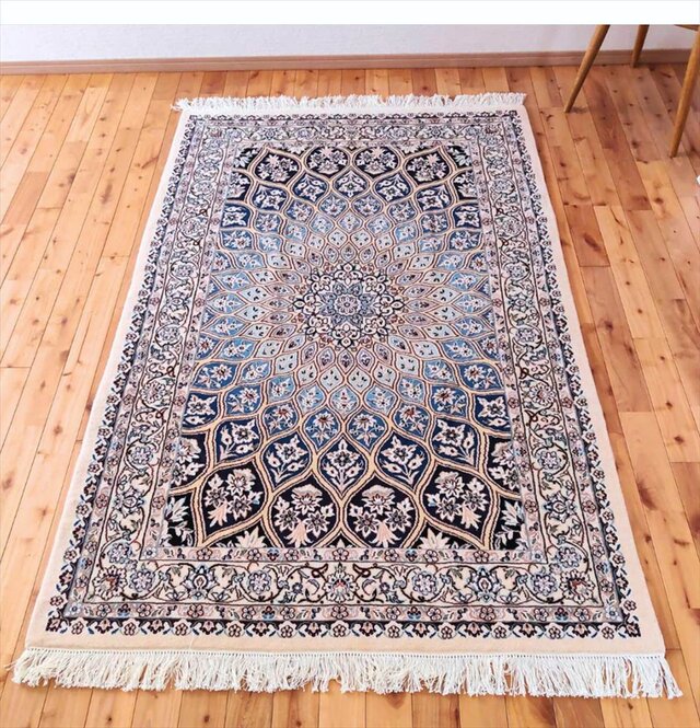 ハンドメイド ペルシャ絨毯ナイン産 9Laノーラ ラグ 198×128cm