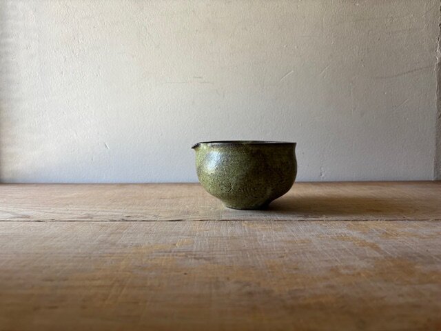 片口ボウル moss | iichi 日々の暮らしを心地よくするハンドメイドや