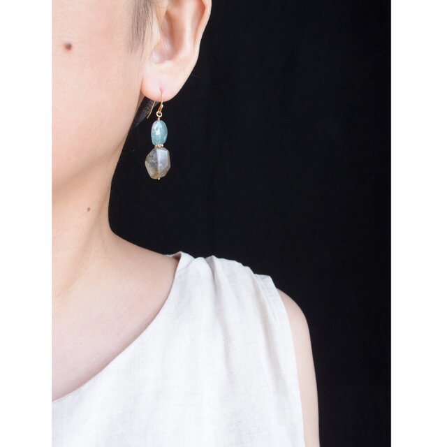 Sky Blue Kyanite × Labradorite ／カイヤナイト×ラブラドライト