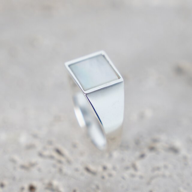 ホワイトシェル スクエアシグネットリング シルバー SILVER925 マザー
