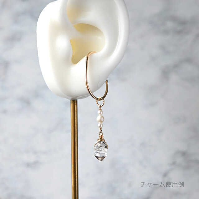ダブルポイントクリスタル＆淡水パールイヤーカフ用チャーム【片耳
