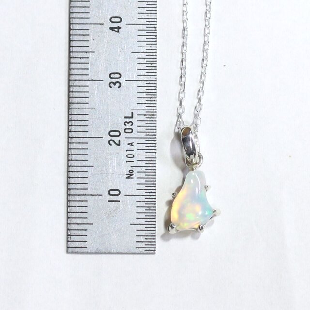 Sv925 エチオピアオパールペンダント 1.38ct | iichi 日々の暮らしを