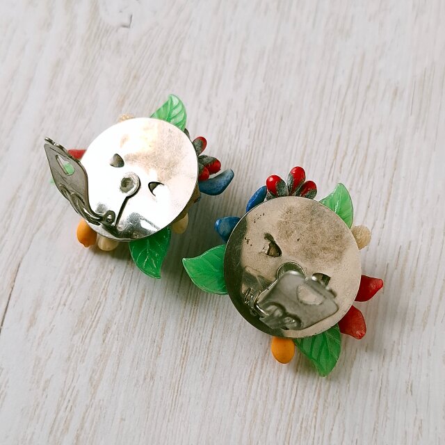 W.GERMANY 西ドイツ製 ヴィンテージ イヤリングブローチ稀少 W.GERMANY》 celluloid tropical flower 西ドイツ ヴィンテージ