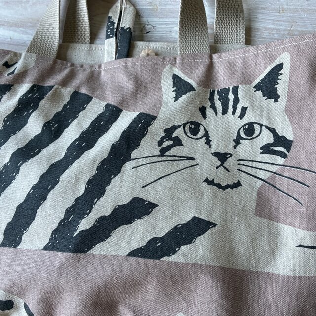 猫好きさんのかごバッグ* * 手書き猫*ダスティーピンク*モダン*かご