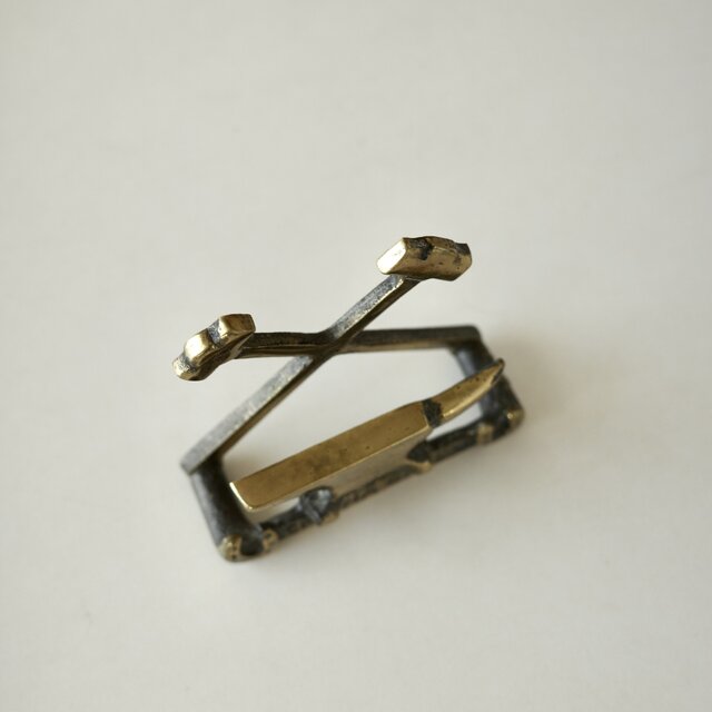 Metal Letter Holder | iichi 日々の暮らしを心地よくするハンドメイド