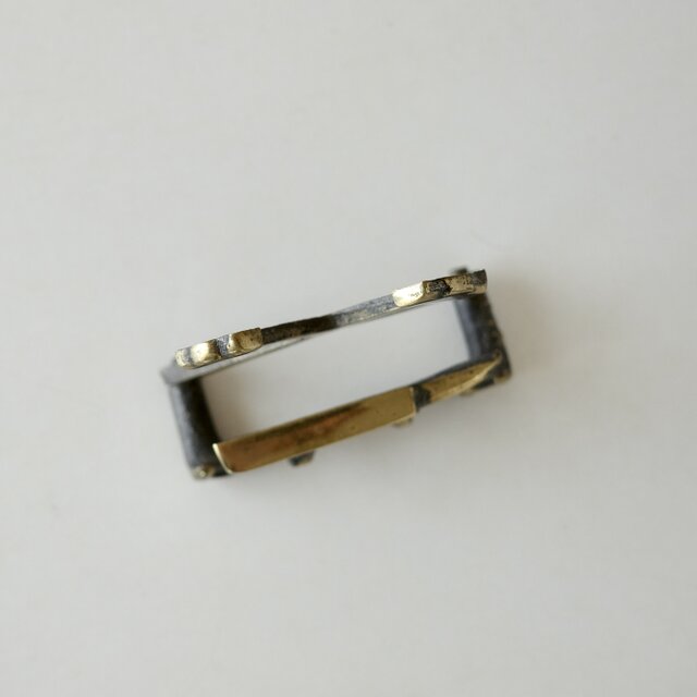 Metal Letter Holder | iichi 日々の暮らしを心地よくするハンドメイド