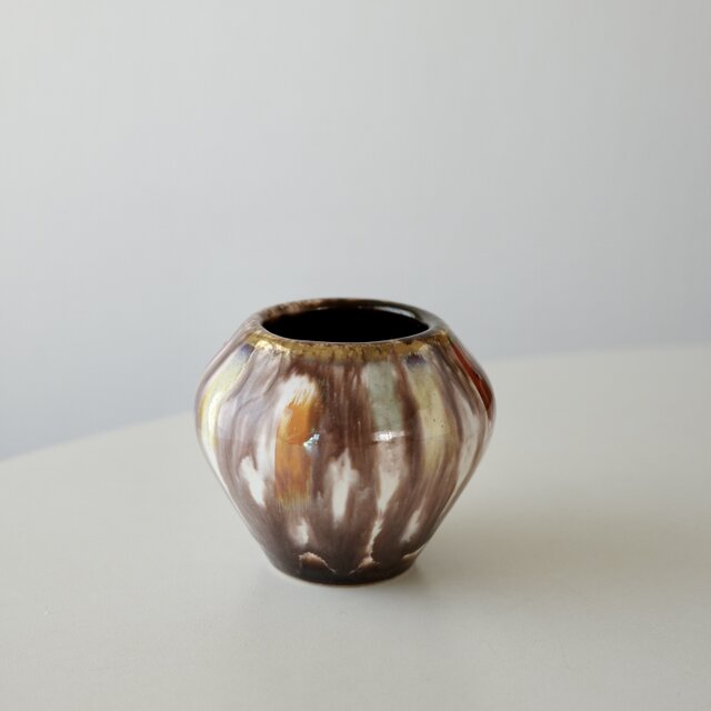 アンティーク花器茶色 Ceramic Vase | iichi 日々の暮らしを心地よくするハンドメイドや
