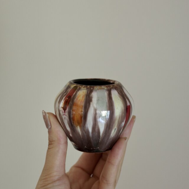 Ceramic Vase | iichi 日々の暮らしを心地よくするハンドメイドや