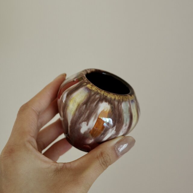 Ceramic Vase | iichi 日々の暮らしを心地よくするハンドメイドや