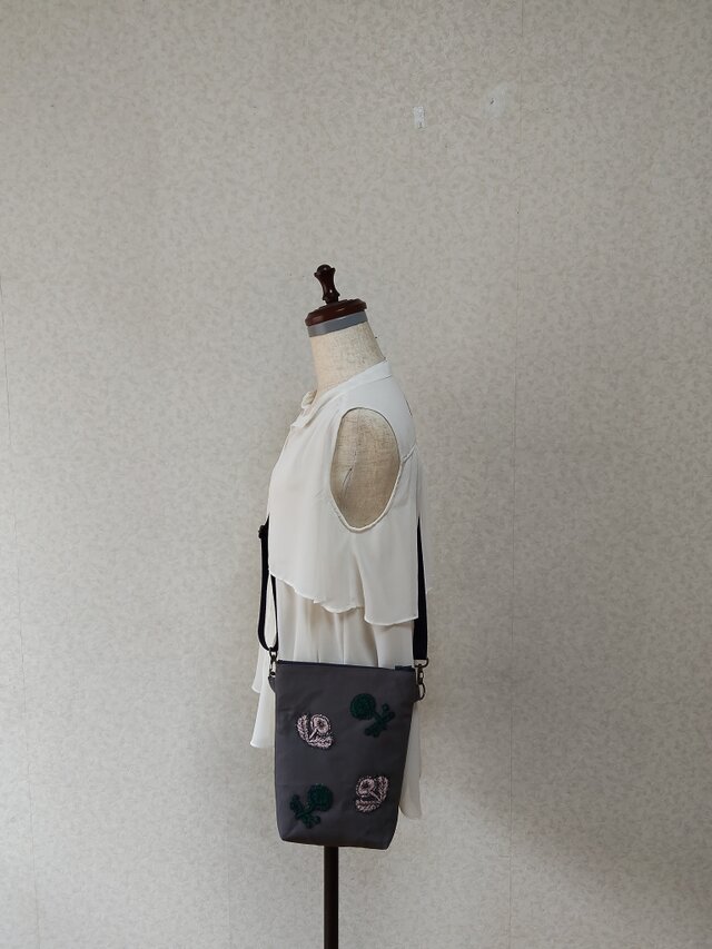 ミナペルホネン、パッチワークのショルダー | iichi 日々の暮らしを