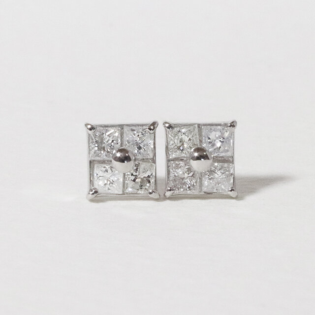 プラチナ 0.30ct スクエアダイヤモンドピアス 四角 華やか スタッド
