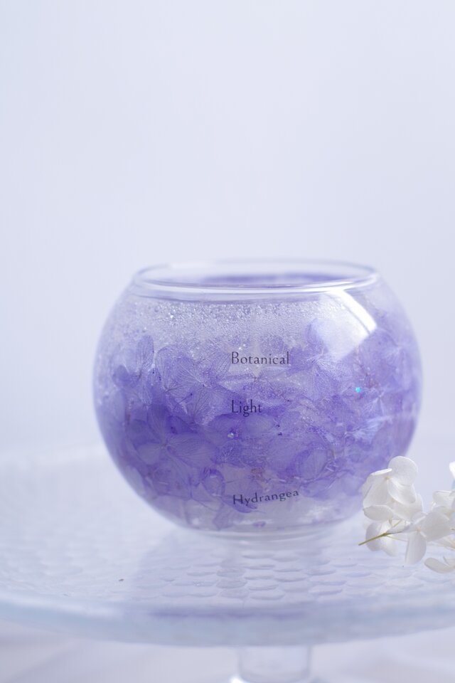 紫陽花一輪を閉じ込めたボタニカルキャンドルホルダー｜ 一点もの