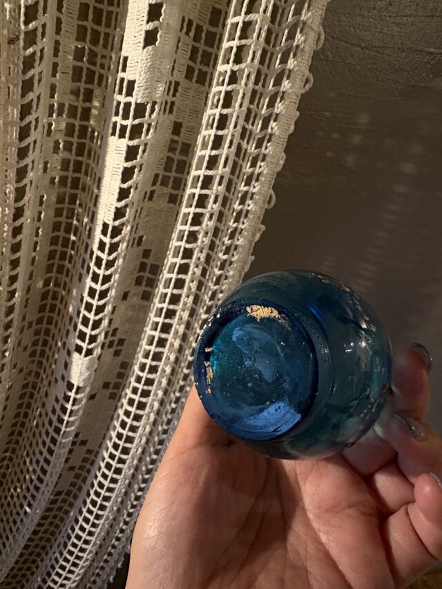 フランス アンティーク ブルーオパール螺旋模様の小さな可愛らしいアトリエランプ＊ ブルーガラスの器 小花柄 エナメル絵付け エマイユ フランス