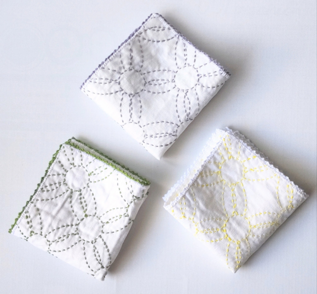 リネンの刺し子 ハンカチ 手刺繍の 縁飾り付き 色違い3色 | iichi