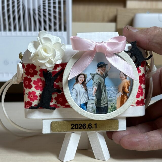 猫好きフォトグラファーへ贈る＊カメラ型フォトフレーム 名入れ・写真