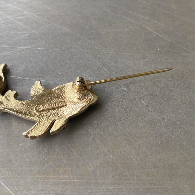 Vintage 70s-80s USA D'ORLAN enamel fish brooch | iichi 日々の