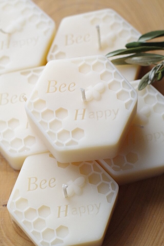 天然ニホンミツバチ 蜜蝋 1769g ブロック 塊 キャンドル材料 天然蜜蝋のハニカムキャンドル｜Bee Happy｜ミツバチの恵みを灯す