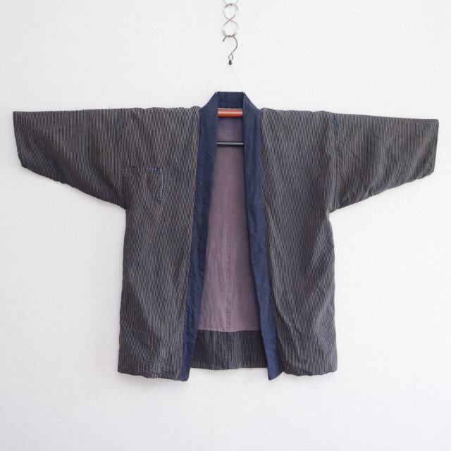 シンプル　野良着　襤褸　羽織　アンティーク 襤褸】野良着 ジャケット｜藍染縞 綿・昭和初期〜中期 つぎはぎリペア
