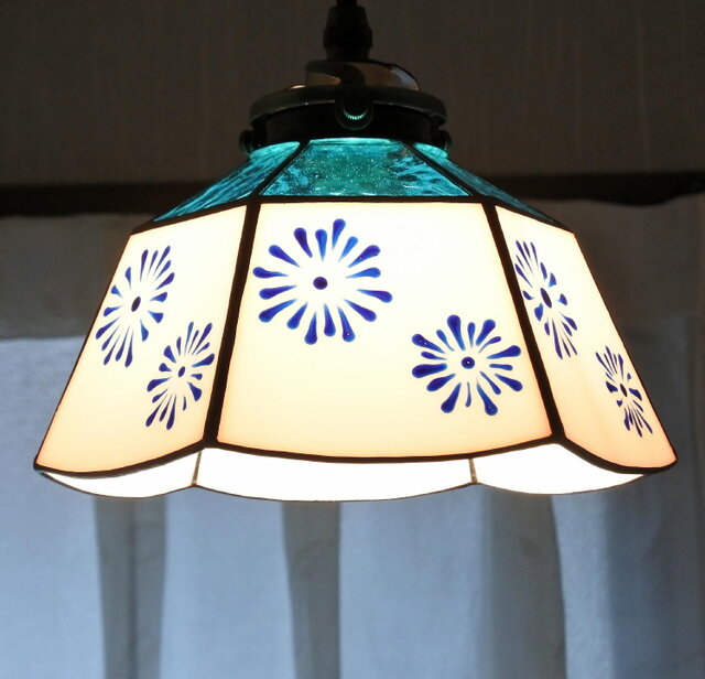 青い花火と青い菊 和洋折衷 和風 レトロ アンティーク風 ステンド
