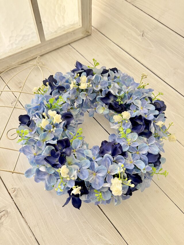 ワイン色グラデーションの紫陽花リース 季節を飾る】青のグラデーションが美しい紫陽花リース | iichi 日々の