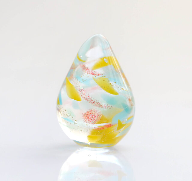 ガラスの雫の小さなオブジェ 「summer vivid colors」 | iichi 日々の