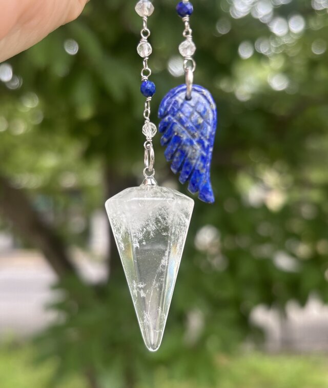 ラピスと水晶のペンデュラム | iichi 日々の暮らしを心地よくする