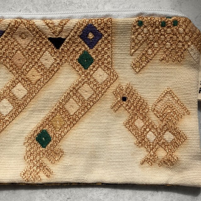 グアテマラ＊ヴィンテージウイピルのポーチ【M-a】ベージュ｜刺繍