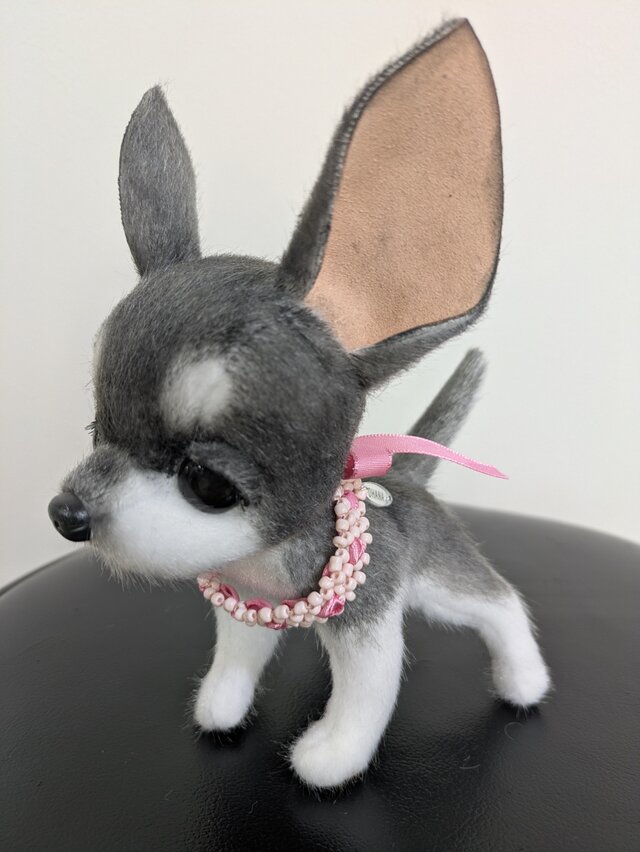 ぬいぐるみ☆チワワ☆子犬☆白×黒 | iichi 日々の暮らしを心地よくする