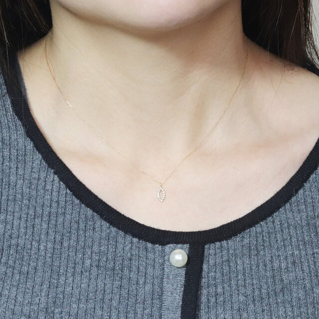K18 0.08ct マーキス型ダイヤモンドペンダント 天然ダイヤモンド