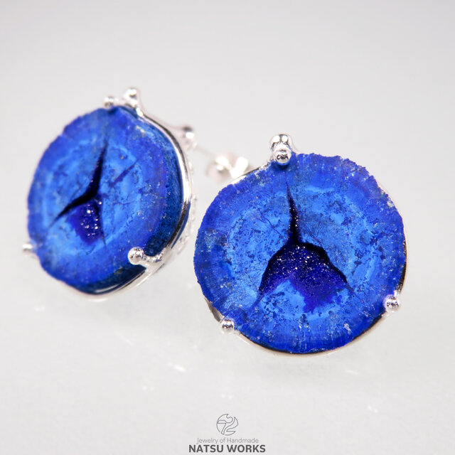 アズライト ジオード ピアス / Azurite Geode earring 077 | iichi