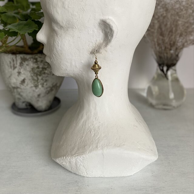 Vintage 90s-00s USA retro green drop pierce | iichi 日々の暮らしを