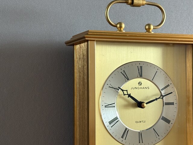 ★アンティーク置き時計 Junghans TROVOX ドイツ製 ヴィンテージ★ ドイツの古き良き時代を感じさせる、JUNGHANS（ユンハンス）製の置時計