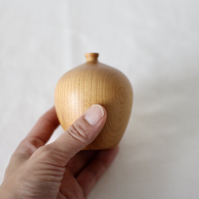 木の一輪挿し&フラワー Keyaki B | iichi 日々の暮らしを心地よくする