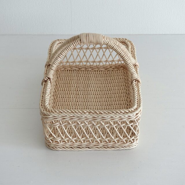 オカモチバスケット | iichi 日々の暮らしを心地よくするハンドメイド
