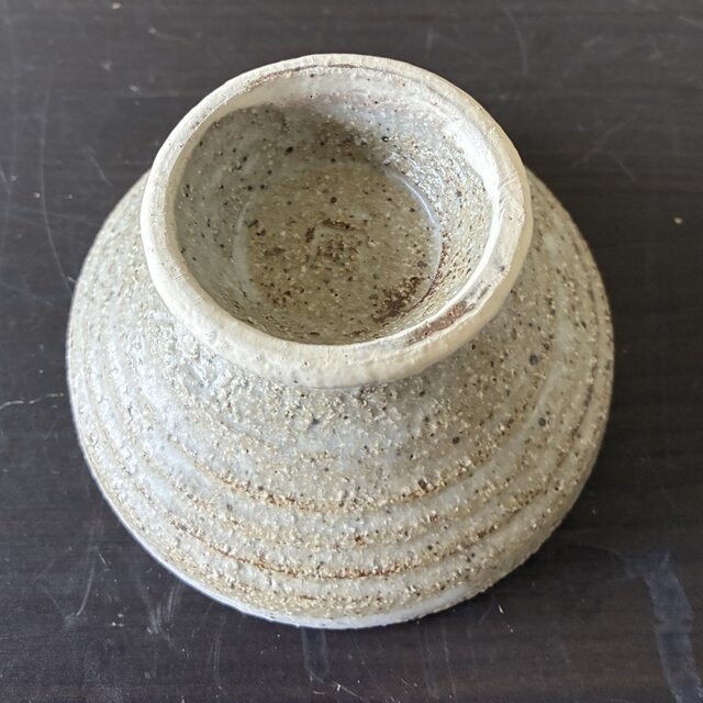 高台鉢 | iichi 日々の暮らしを心地よくするハンドメイドや