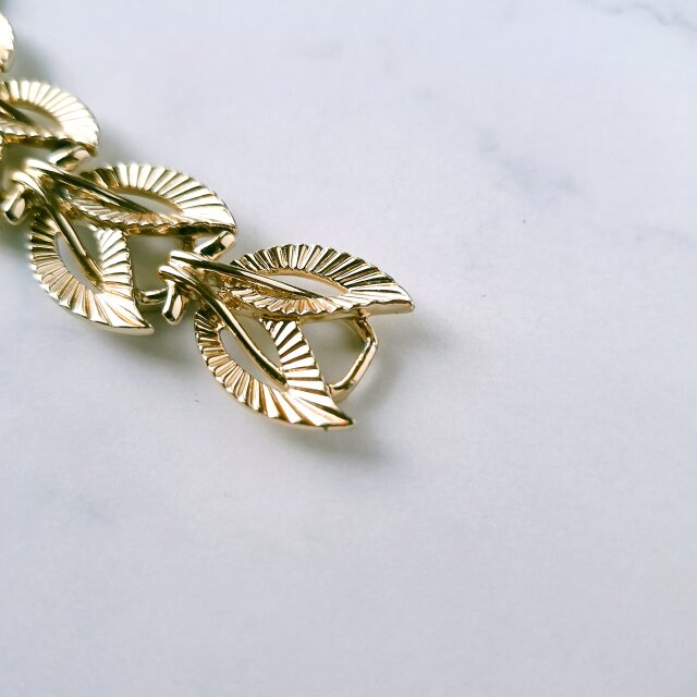 Coro》 openwork leaves コロ ヴィンテージブレスレット | iichi 日々