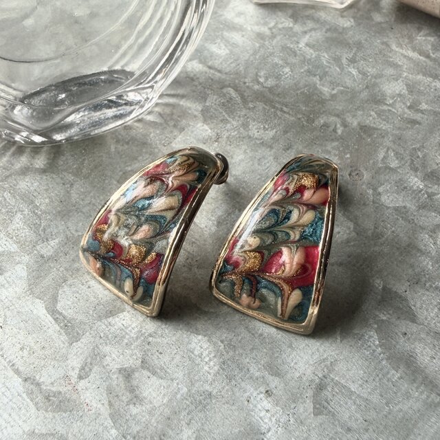 P797-ヴィンテージピアス U.S.A. 1980's Multicolor Marble Enamel