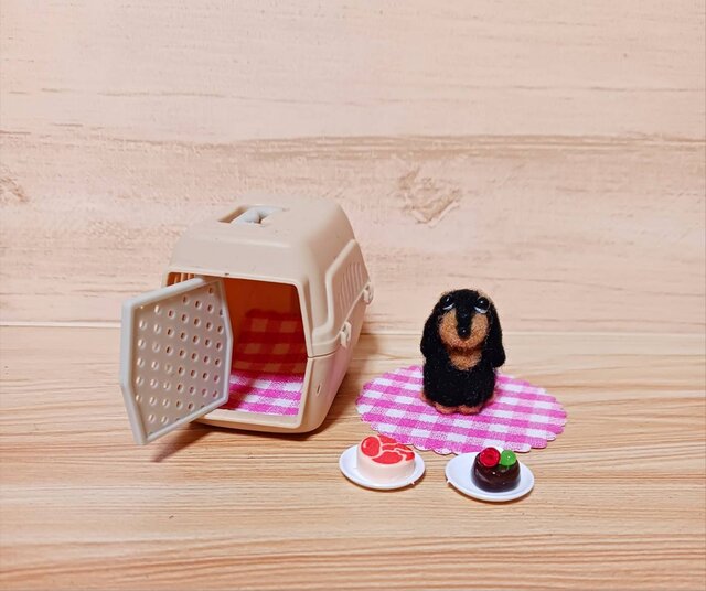 ZUS ツールケース 羊毛フェルト 羊毛フェルト小さな々々 ミニチュアダックスフンド キャリーケース付き