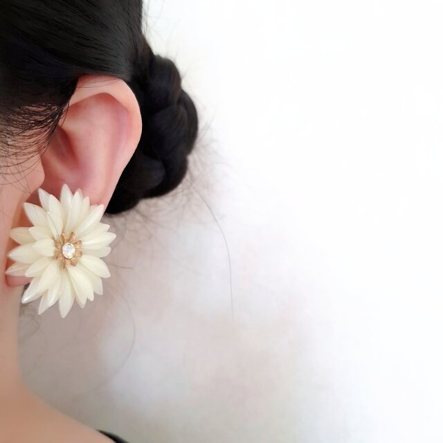 Coro》 pastel yellow soft plastic flower コロ ヴィンテージ
