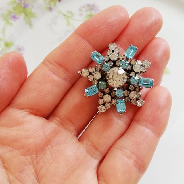 Unsigned Beauty シルバートーン アクアマリンブルー＆クリアライン