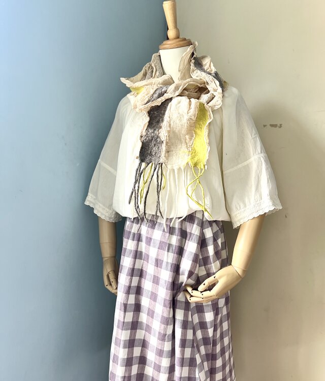 羊毛と草木染めガーゼのロングストール（柿渋） | iichi 日々の暮らし
